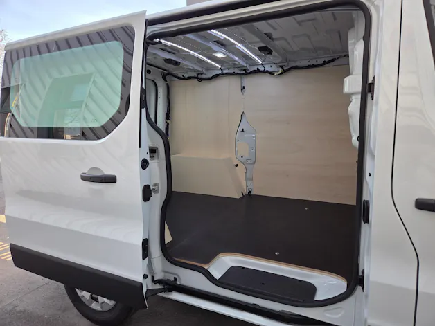 Renault Trafic Kaw. 3.0 t L1 H1 2.0 dCi Blue 150 Advance