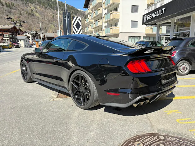 Ford Mustang FB 5.0 V8 GT Premium