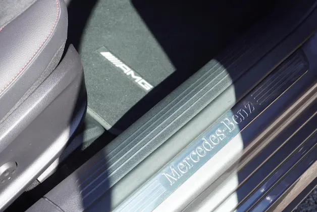 Mercedes-Benz A 250 e 8G-DCT AMG-LINE