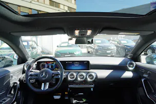 Mercedes-Benz A 250 e 8G-DCT AMG-LINE
