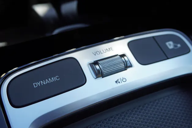 Mercedes-Benz A 250 e 8G-DCT AMG-LINE