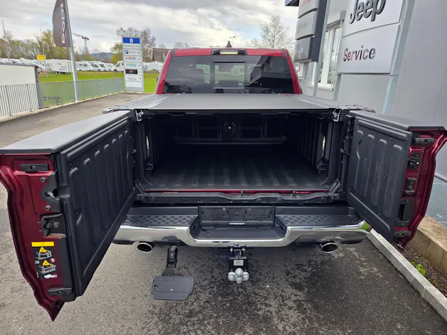 Dodge Ram 1500 5.7 V8 4x4 Limited 396PS / 3.5T AHK