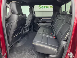 Dodge Ram 1500 5.7 V8 4x4 Limited 396PS / 3.5T AHK