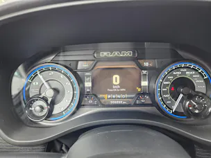 Dodge Ram 1500 5.7 V8 4x4 Limited 396PS / 3.5T AHK