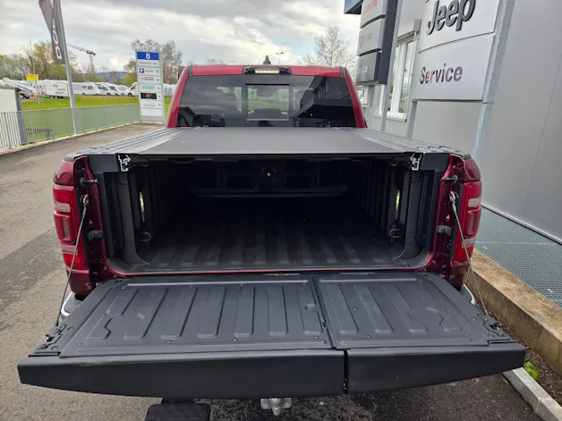 Dodge Ram 1500 5.7 V8 4x4 Limited 396PS / 3.5T AHK