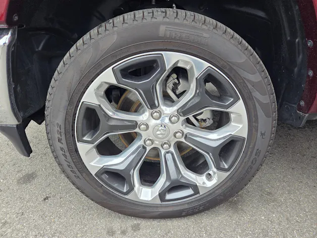 Dodge Ram 1500 5.7 V8 4x4 Limited 396PS / 3.5T AHK