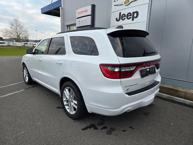 Dodge Durango 5.7 V8 4x4 R/T 365PS / 7-Plätzer 3.5 T AHK