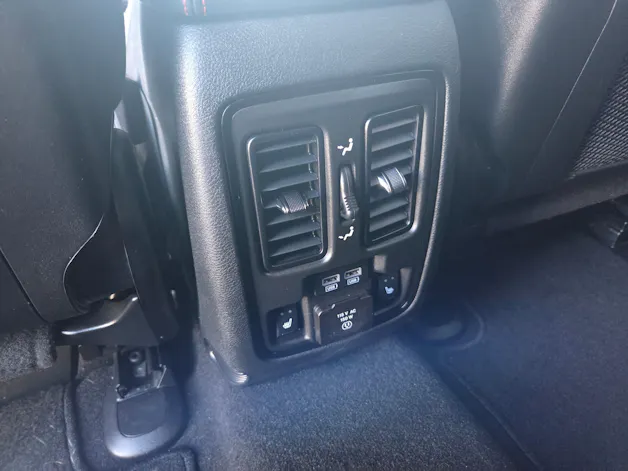 Dodge Durango 5.7 V8 4x4 R/T 365PS / 7-Plätzer 3.5 T AHK
