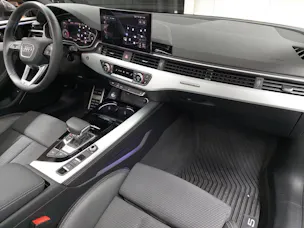 Audi A5 Cabriolet 40 TFSI S-Line Attraction S-tronic quattro