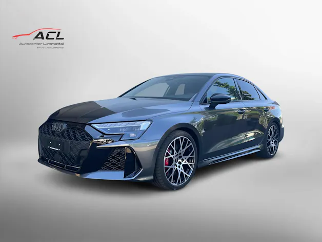 Audi RS3 Limousine 2.5 TSI quattro S-tronic