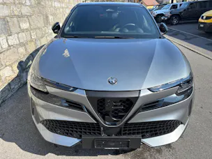 Alfa Romeo Junior 1.2 48V Hybrid Speciale