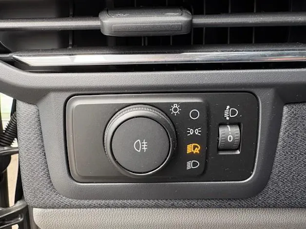 Ford Tourneo Bus 320 L2H1 Active Automat 4x4