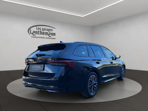 Škoda Octavia Combi 2.0 TSI DSG Dynamic 4x4