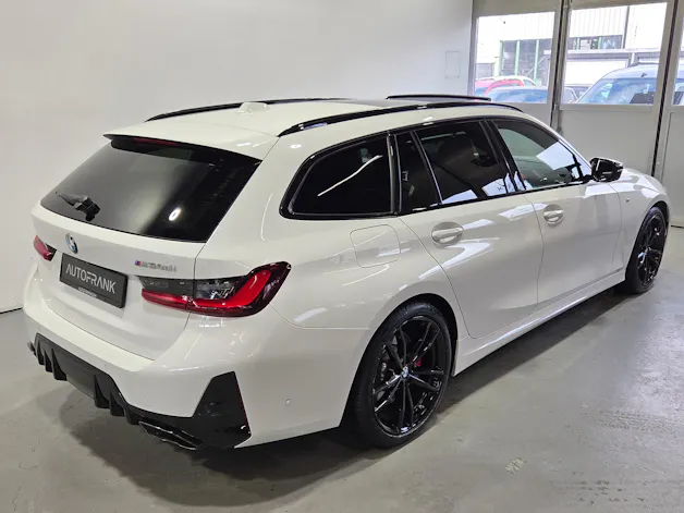 BMW M340i xDrive Touring