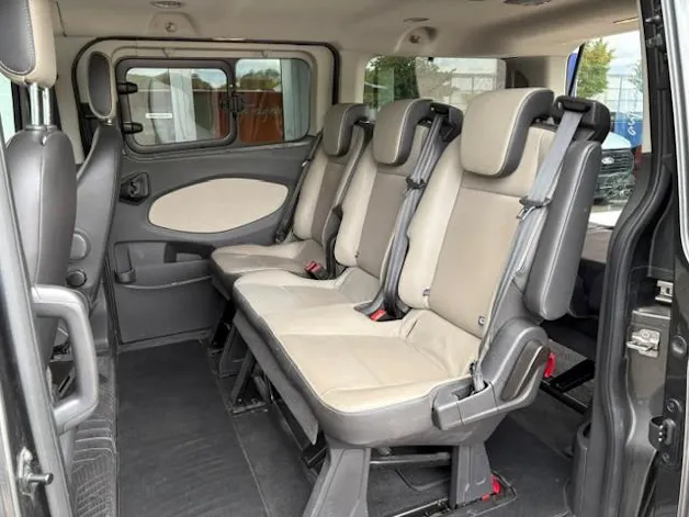 Ford Tourneo Custom 310 L1H1 Titanium