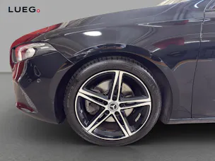 Mercedes-Benz A 220 d 4M - Progressive / DISTRONIC / 360 Grad Kamera / Soundsystem