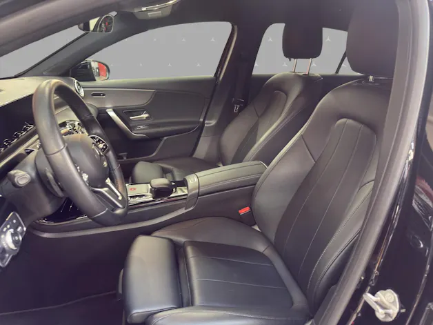 Mercedes-Benz A 220 d 4M - Progressive / DISTRONIC / 360 Grad Kamera / Soundsystem