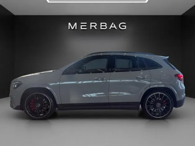 Mercedes-Benz GLA AMG 35 4Matic 8G-DCT