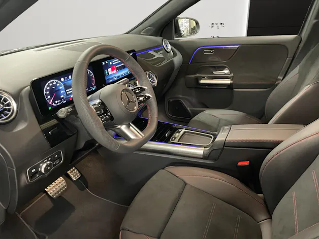 Mercedes-Benz GLA 250 4Matic 8G-DCT Swiss Star