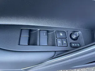 Toyota Corolla Cross 1.8 Trend e-CVT