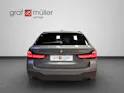 BMW 530e xDrive paddles