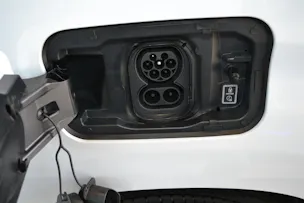 Peugeot Partner-e 50kWh Premium