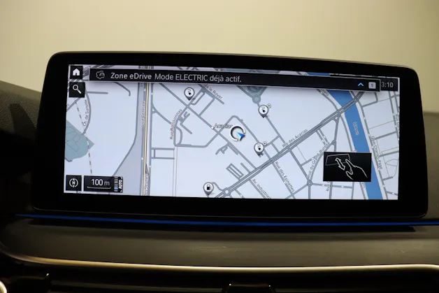 BMW 545e xDrive SAG