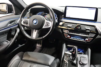https://vehicle.imgix.net/4272391/6fb0c513-c456-424c-82cb-b6589944d34d.JPG