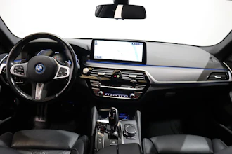 https://vehicle.imgix.net/4272391/dfc84b46-10c0-4c44-9125-155464799533.JPG