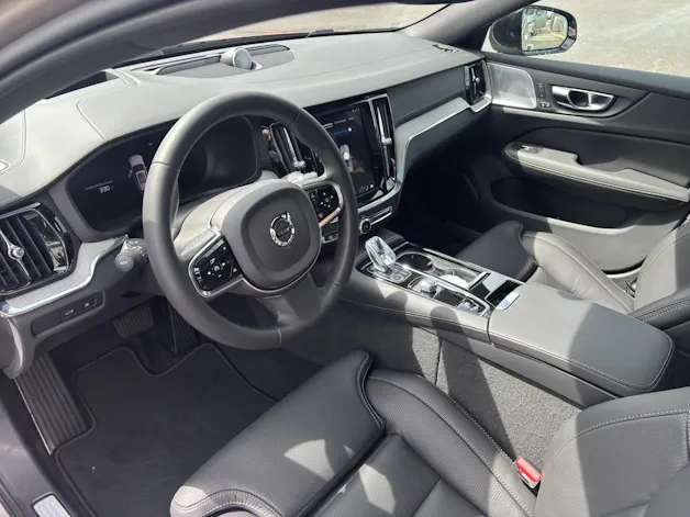 Volvo V60 2.0 T8 TE Ultra Dark eAWD