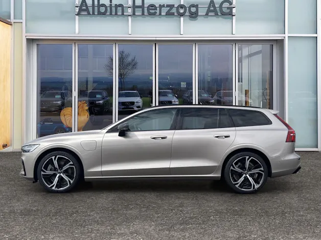 Volvo V60 2.0 T8 TE Ultra Dark eAWD