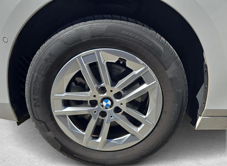immagine del veicolo BMW 2 SERIES