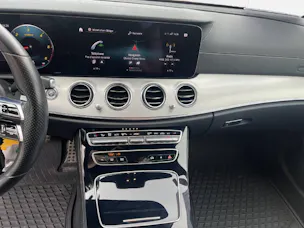 Mercedes-Benz E 220 d AMG Line Kombi