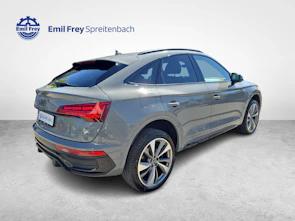 image du véhicule AUDI Q5 Sportback 2.0 50 TFSI e S Line quattro S-Tronic / ab 0,99% Leasing bei Abschluss einer Protect Autoversicherung
