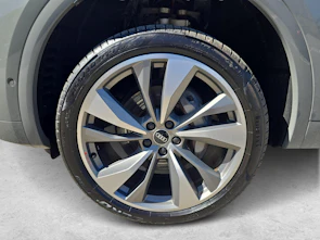 image du véhicule AUDI Q5 Sportback 2.0 50 TFSI e S Line quattro S-Tronic / ab 0,99% Leasing bei Abschluss einer Protect Autoversicherung