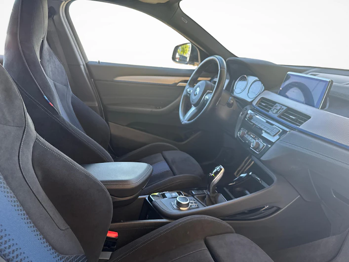 Fahrzeugbild BMW X2