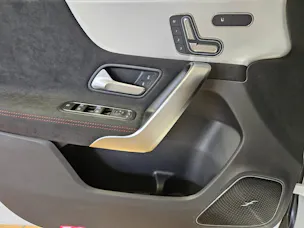 Mercedes-Benz A 220 4Matic AMG Line