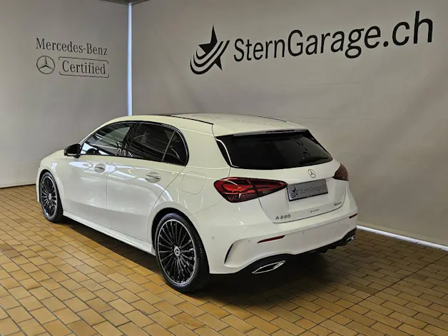 Mercedes-Benz A 220 4Matic AMG Line