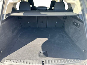https://vehicle.imgix.net/4272484/86900485-082a-4862-80a1-959fdbf8dc74.jpg