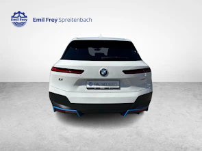 image du véhicule BMW iX xDrive50 / Jetzt mit attraktivem 0.99% Leasing!