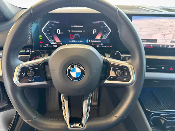 Fahrzeugbild BMW 5 SERIES