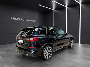 BMW X5 M50i xDrive Bowers & Wilkins Diamond Surround Sound