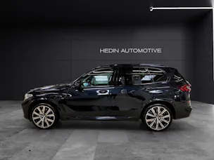 BMW X5 M50i xDrive Bowers & Wilkins Diamond Surround Sound