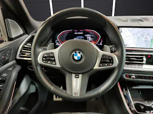 BMW X5 M50i xDrive Bowers & Wilkins Diamond Surround Sound