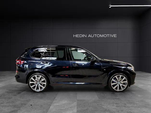 BMW X5 M50i xDrive Bowers & Wilkins Diamond Surround Sound