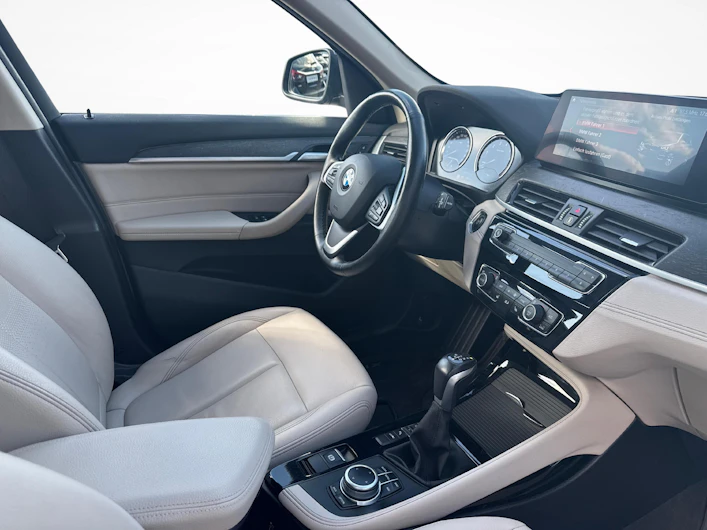 Fahrzeugbild BMW X1