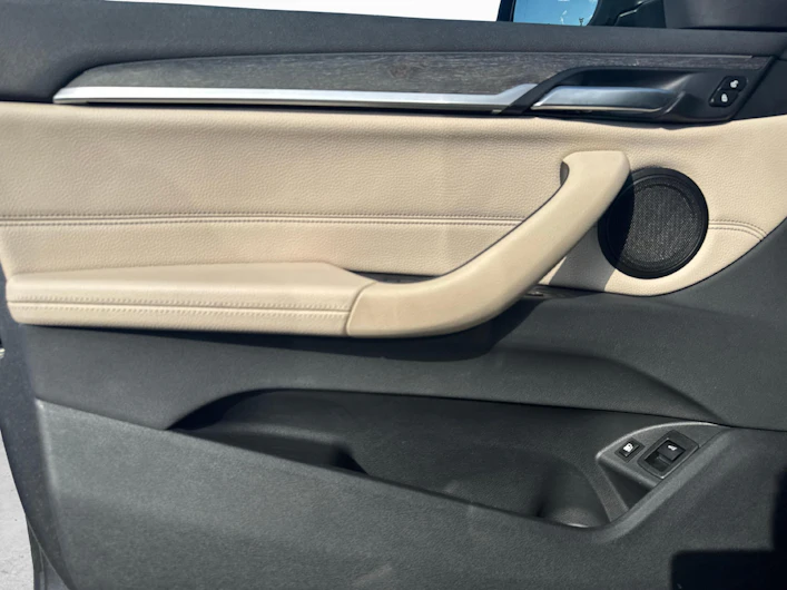 Fahrzeugbild BMW X1
