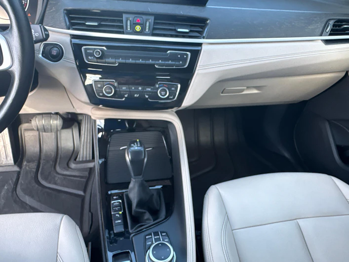 Fahrzeugbild BMW X1