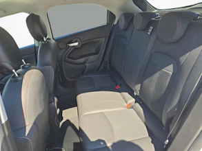 https://vehicle.imgix.net/4272507/2fa2f095-a80f-4119-be63-5580ae4f32ca.jpg
