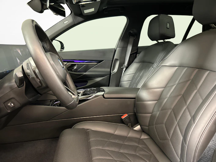 Fahrzeugbild BMW 5 SERIES